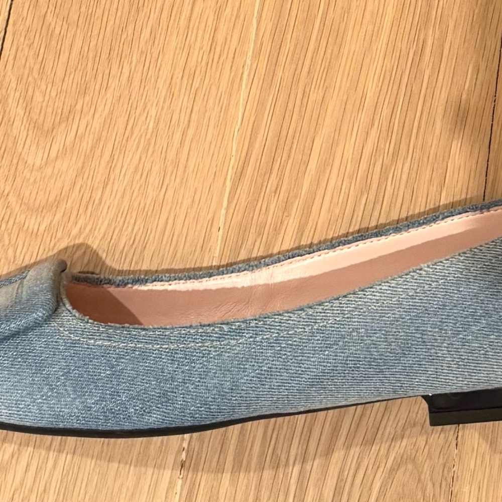 Women's Blue Denim Flats Roger Vivier